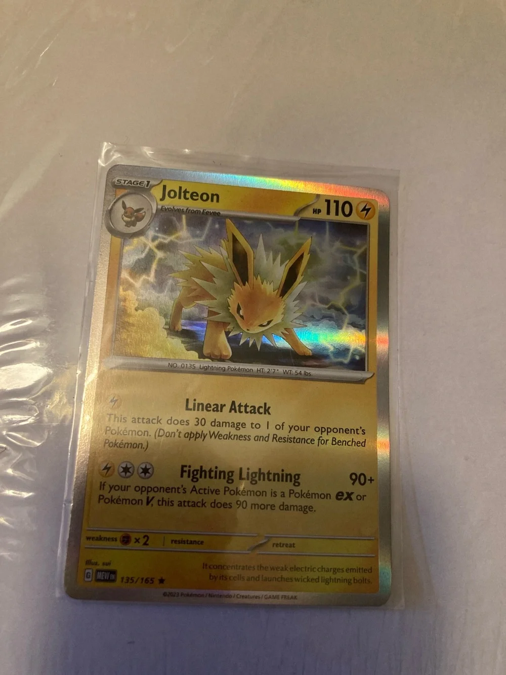 Pokemon Jolteon Holographic Yellow Lightning Trading Card